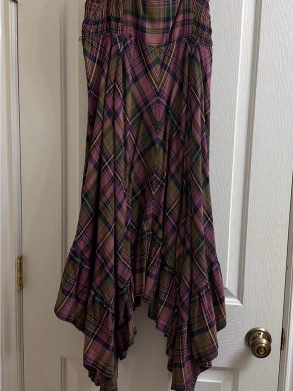 NATURAL LIFE Pink and Olive Plaid Asymmetric Hem Skirt